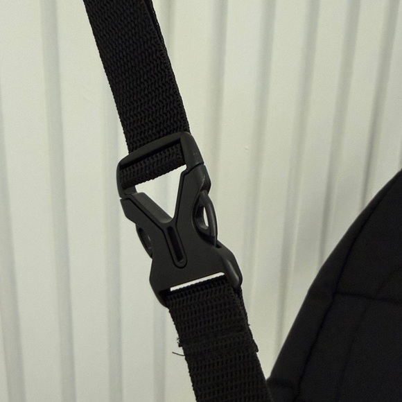 Adidas Black Crossbody Fanny Pack - Picture 3 of 3